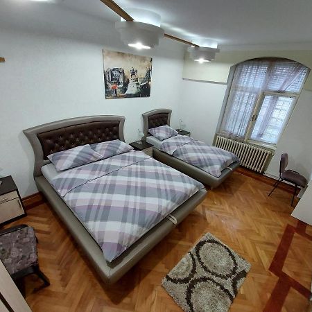 Bukoleon Apartment Belgrád Kültér fotó